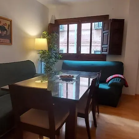 Apartment Mejor Ubicacion Conocer Granada. Espectacular